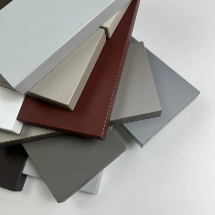 Stratifié PET mat doux au toucher